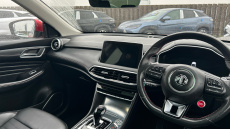 MG Hs 1.5 T-GDI Exclusive 5dr DCT Petrol Hatchback